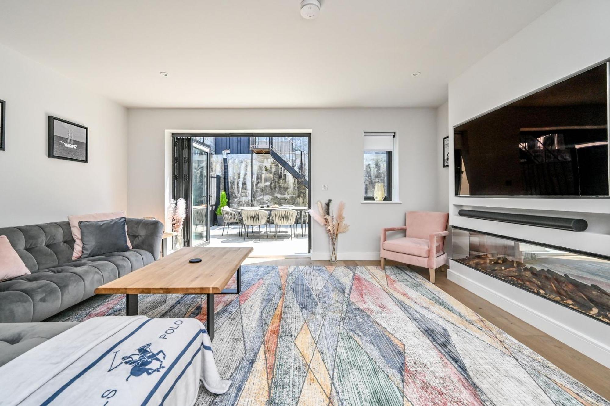 1 The Nest - Luxury Modern House Nr Beach & Bars With Sea Views & Free Parking Charlestown (Cornwall) Exterior foto