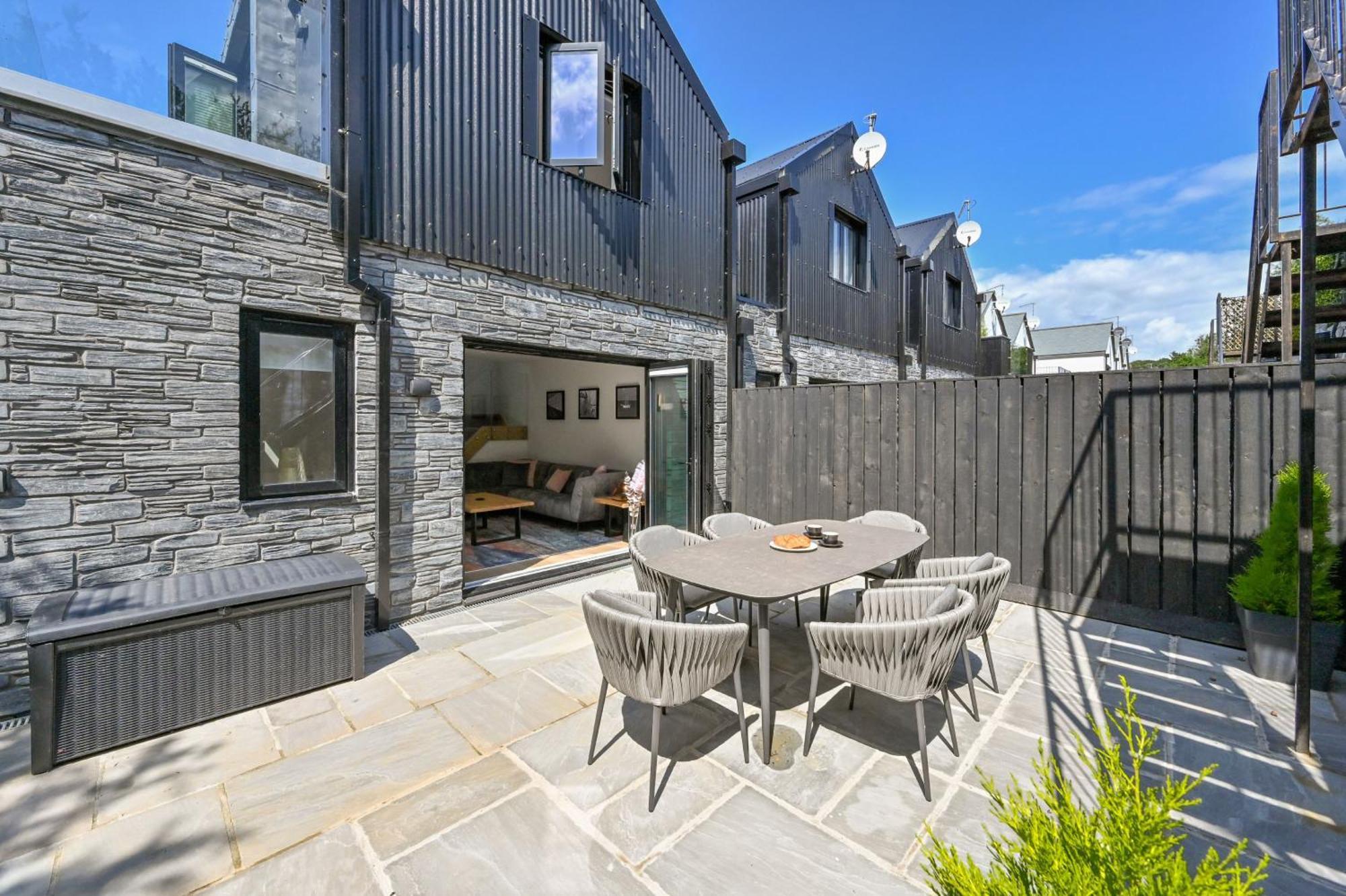 1 The Nest - Luxury Modern House Nr Beach & Bars With Sea Views & Free Parking Charlestown (Cornwall) Exterior foto